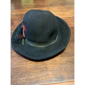 Vintage BETMAR New York Women's BLACK Wool FEATHERED Hat USA Made
